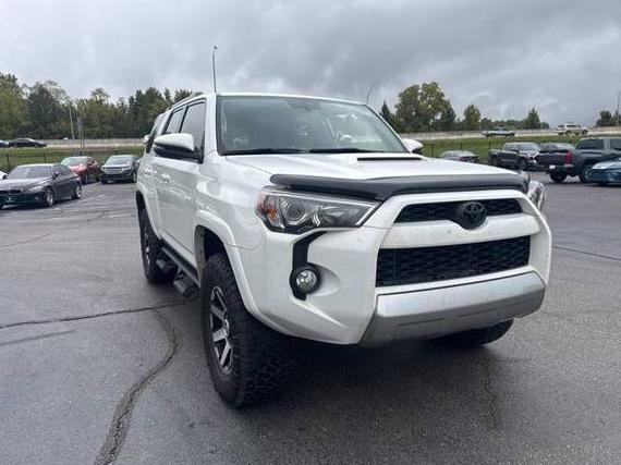 TOYOTA 4-RUNNER 2019 JTEBU5JR1K5717810 image TOYOTA 4-RUNNER 2019 JTEBU5JR1K5717810 image