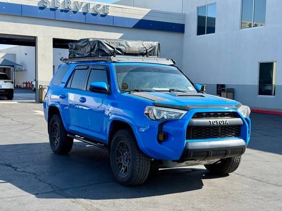 TOYOTA 4-RUNNER 2019 JTEBU5JR1K5721498 image