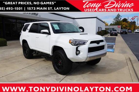 TOYOTA 4-RUNNER 2019 JTEBU5JRXK5645344 image