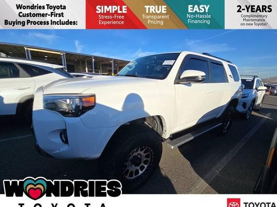 TOYOTA 4-RUNNER 2019 JTEBU5JR8K5733387 image