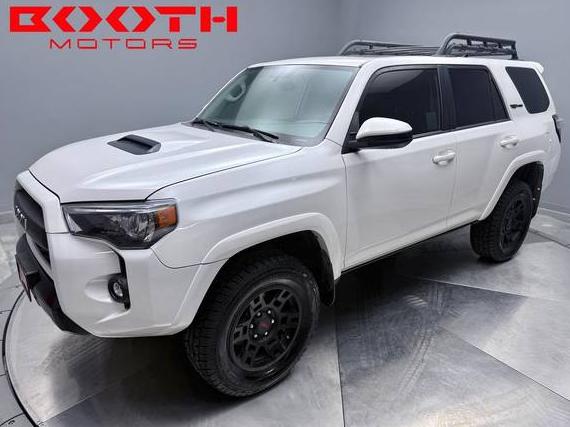 TOYOTA 4-RUNNER 2019 JTEBU5JR2K5695011 image