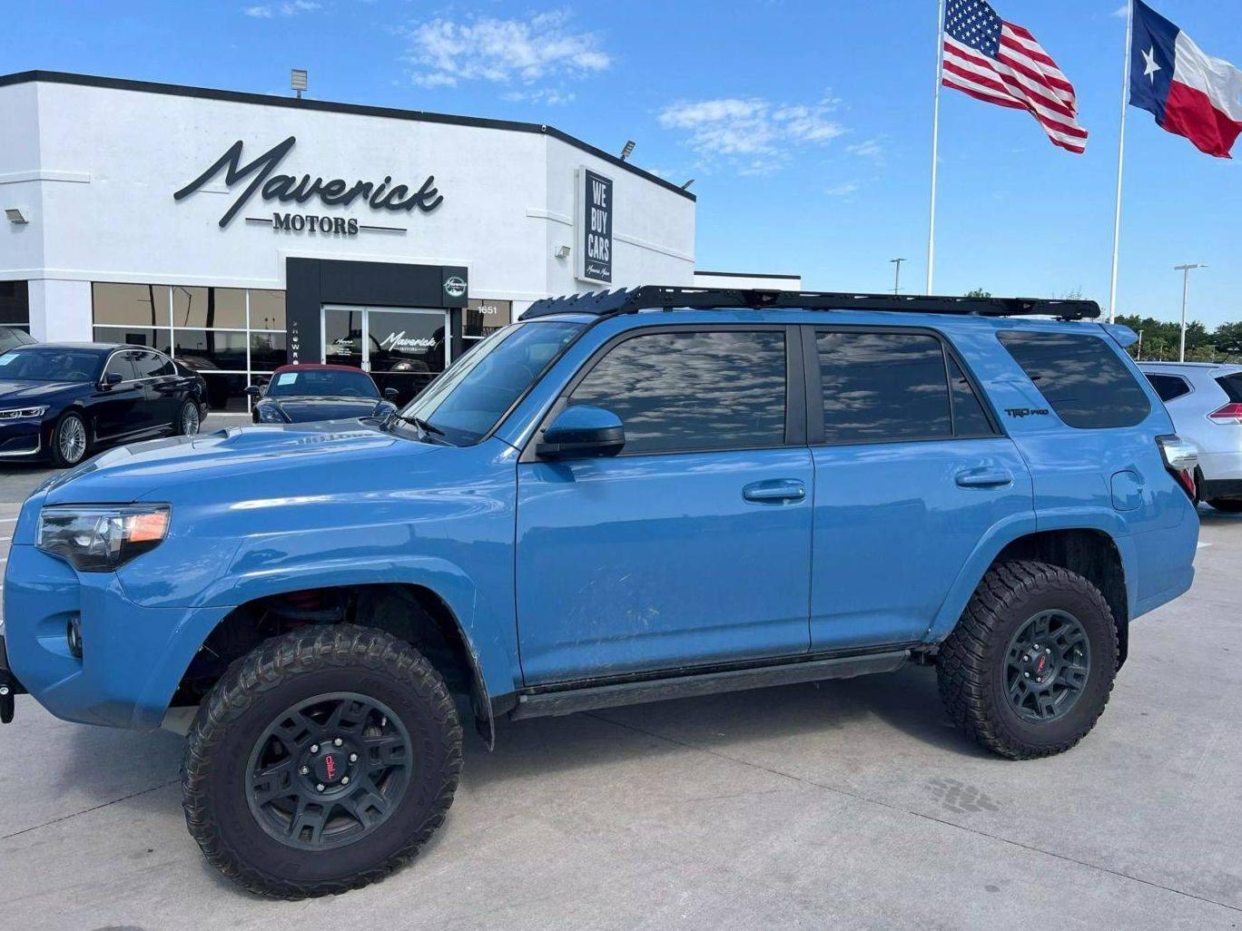 TOYOTA 4-RUNNER 2018 JTEBU5JR5J5552603 image