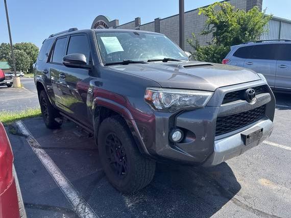 TOYOTA 4-RUNNER 2018 JTEBU5JR7J5597641 image