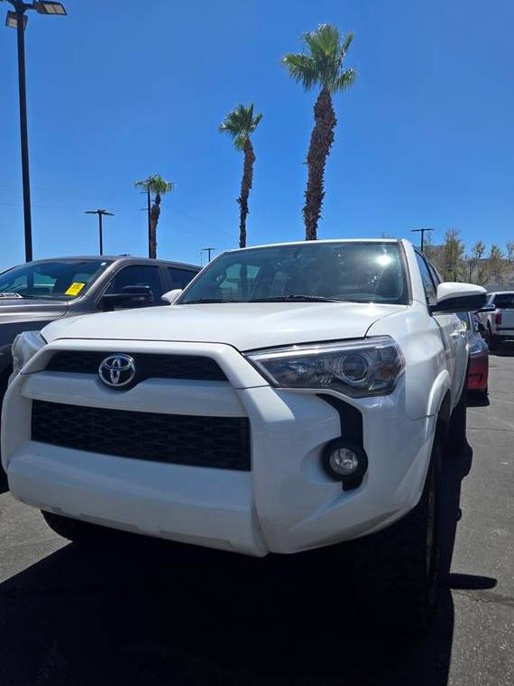 TOYOTA 4-RUNNER 2018 JTEZU5JR0J5175824 image