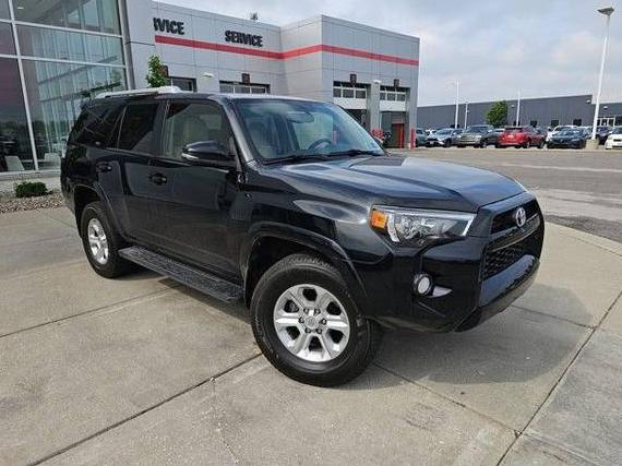 TOYOTA 4-RUNNER 2018 JTEBU5JR2J5547858 image
