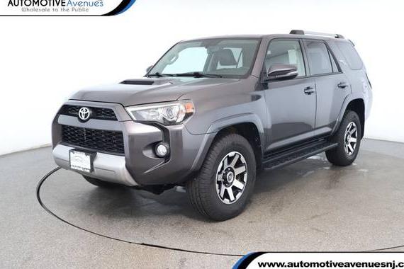 TOYOTA 4-RUNNER 2018 JTEBU5JR8J5500477 image