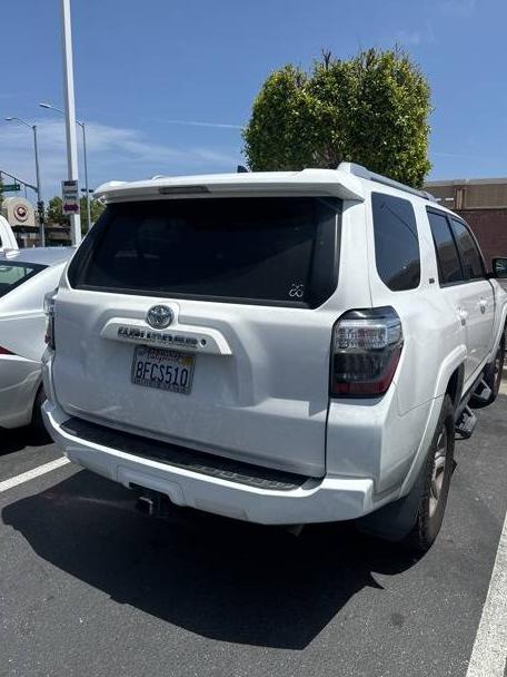 TOYOTA 4-RUNNER 2018 JTEBU5JR1J5604650 image