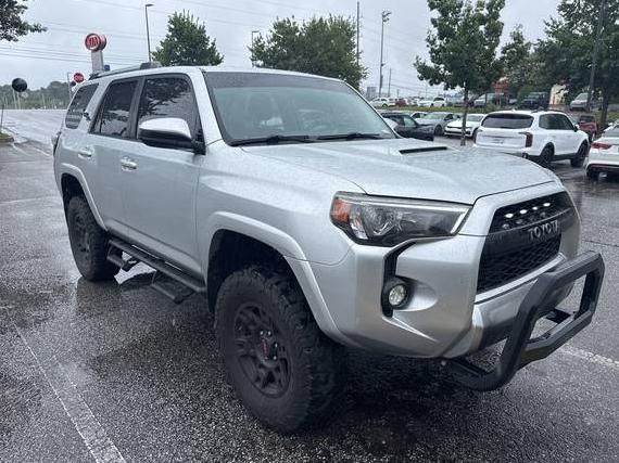 TOYOTA 4-RUNNER 2018 JTEBU5JR5J5502932 image