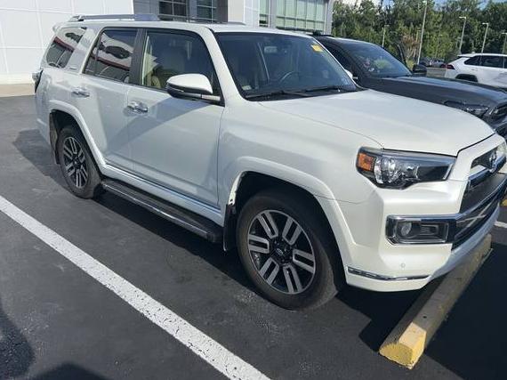 TOYOTA 4-RUNNER 2018 JTEBU5JR7J5604300 image