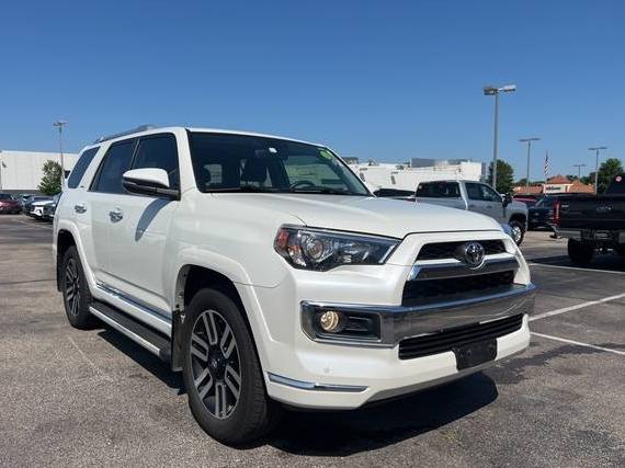 TOYOTA 4-RUNNER 2018 JTEBU5JR2J5600526 image
