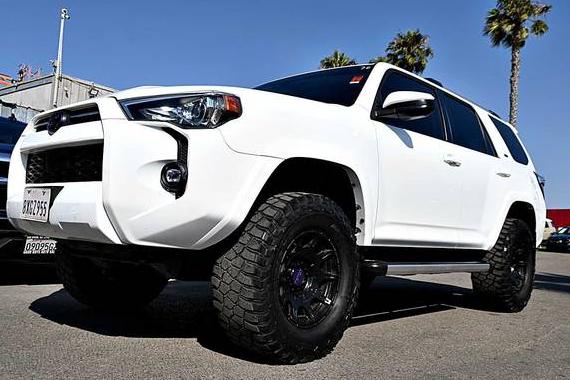 TOYOTA 4-RUNNER 2021 JTEMU5JR2M5941423 image