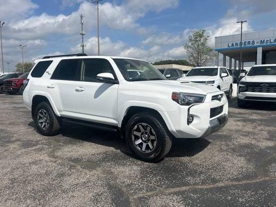 TOYOTA 4-RUNNER 2021 JTERU5JR8M5887390 image