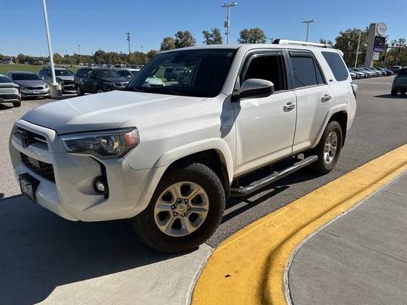 TOYOTA 4-RUNNER 2021 JTEEU5JR6M5246351 image