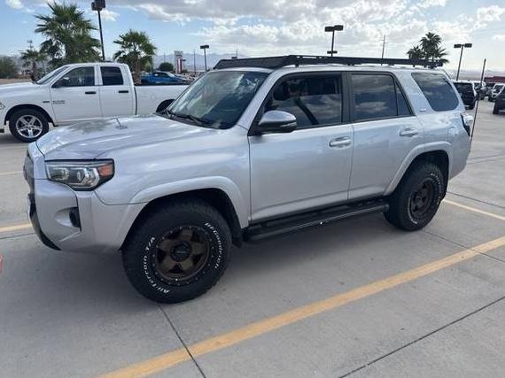 TOYOTA 4-RUNNER 2017 JTEBU5JR2H5432512 image