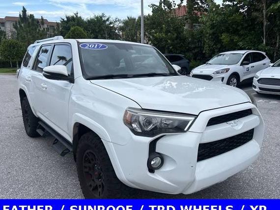 TOYOTA 4-RUNNER 2017 JTEZU5JR5H5163324 image