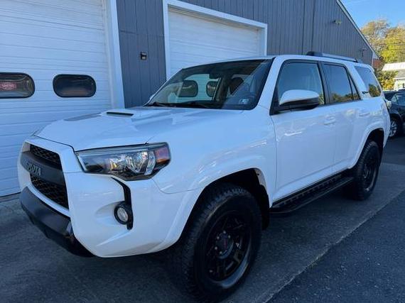 TOYOTA 4-RUNNER 2017 JTEBU5JR8H5411339 image