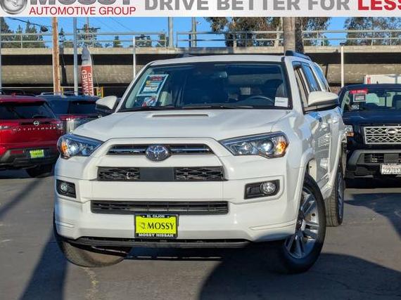 TOYOTA 4-RUNNER 2024 JTEAU5JR6R5307428 image