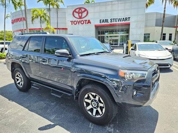 TOYOTA 4-RUNNER 2024 JTERU5JR3R6294229 image