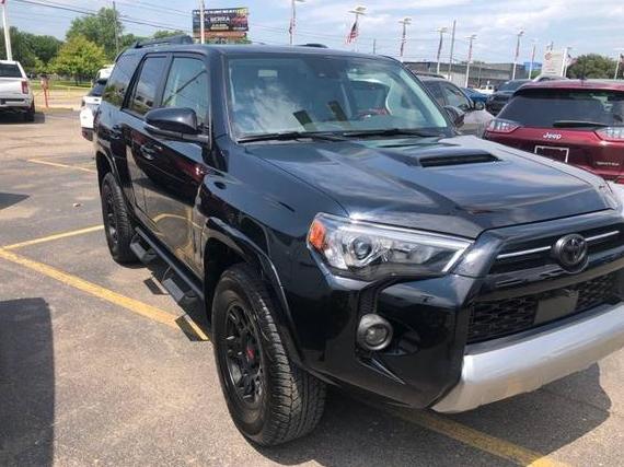 TOYOTA 4-RUNNER 2024 JTERU5JRXR6242984 image