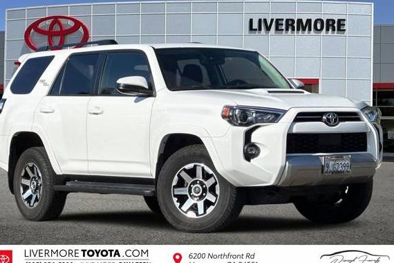 TOYOTA 4-RUNNER 2024 JTEPU5JR6R6214378 image