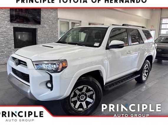 TOYOTA 4-RUNNER 2024 JTERU5JR4R6269338 image