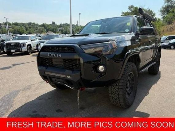 TOYOTA 4-RUNNER 2020 JTEBU5JR8L5779786 image