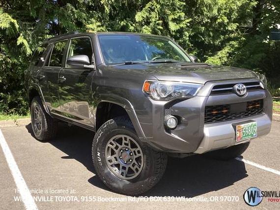 TOYOTA 4-RUNNER 2020 JTEBU5JR2L5739171 image