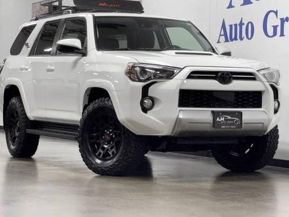 TOYOTA 4-RUNNER 2020 JTEBU5JRXL5789252 image