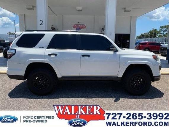 TOYOTA 4-RUNNER 2020 JTEBU5JR7L5770951 image