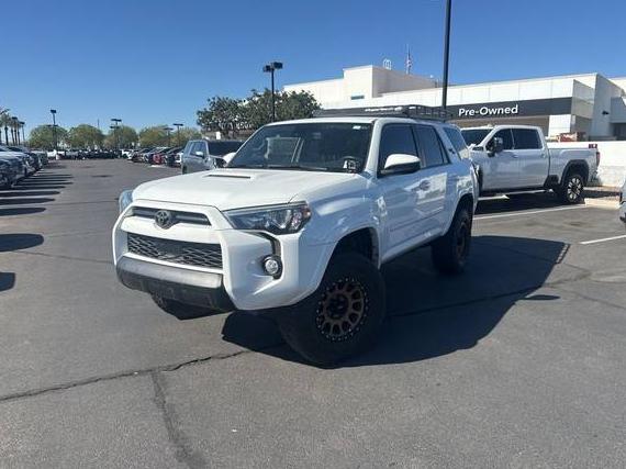 TOYOTA 4-RUNNER 2020 JTEBU5JR9L5836951 image
