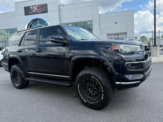 TOYOTA 4-RUNNER 2020 JTEBU5JR8L5774071 image