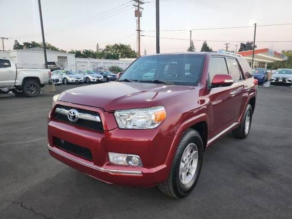 TOYOTA 4-RUNNER 2011 JTEZU5JR7B5023556 image
