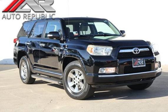 TOYOTA 4-RUNNER 2010 JTEZU5JR6A5001739 image