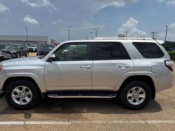 TOYOTA 4-RUNNER 2015 JTEZU5JR0F5084639 image