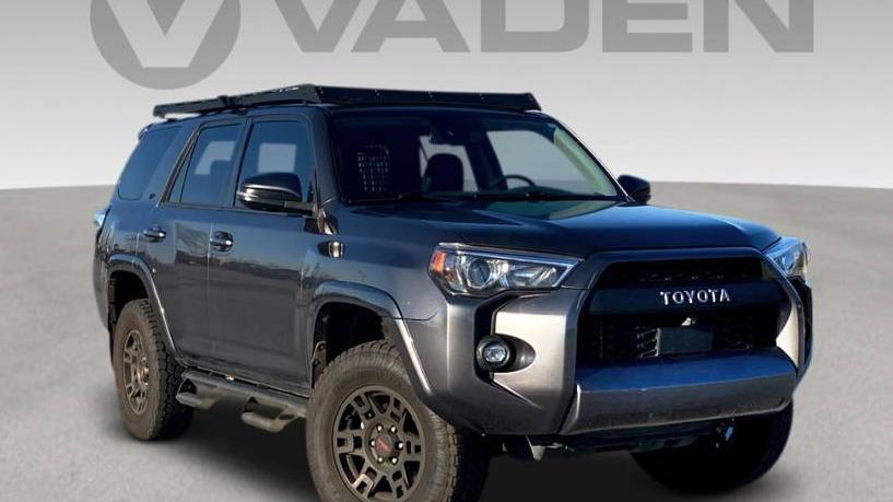 TOYOTA 4-RUNNER 2022 JTENU5JR7N6021142 image