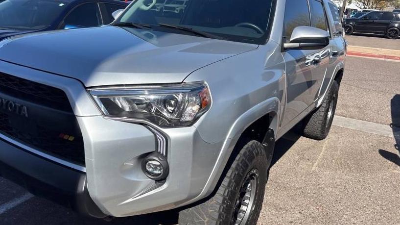 TOYOTA 4-RUNNER 2022 JTEEU5JR3N5262718 image