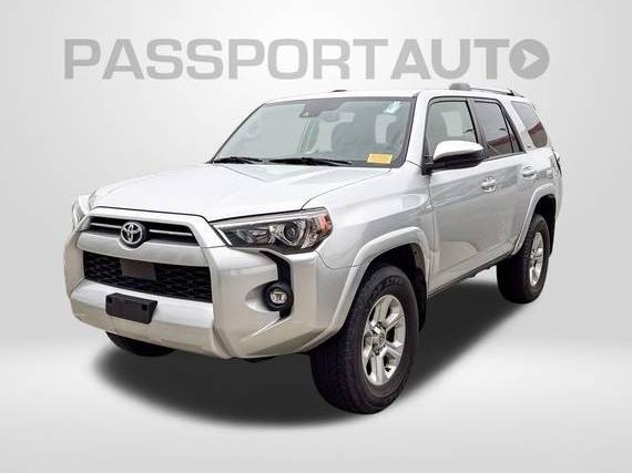 TOYOTA 4-RUNNER 2022 JTEMU5JR9N6052324 image