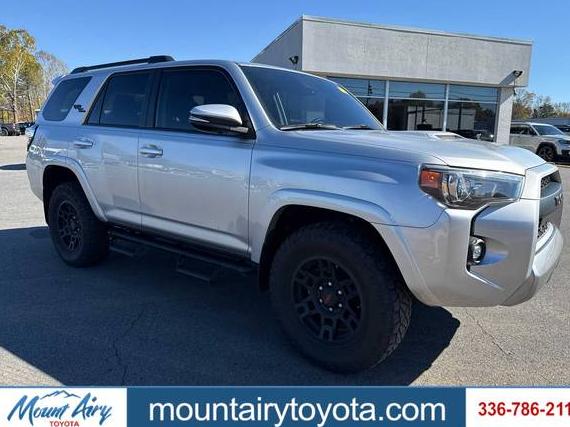 TOYOTA 4-RUNNER 2022 JTERU5JRXN6078677 image