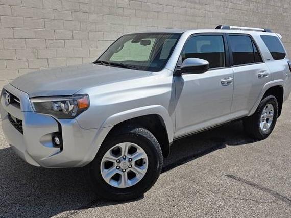 TOYOTA 4-RUNNER 2022 JTEMU5JR2N6049376 image