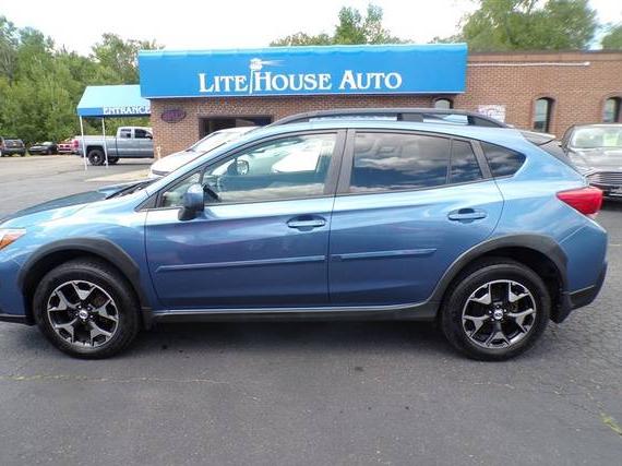 SUBARU CROSSTREK 2018 JF2GTACC2JH256436 image