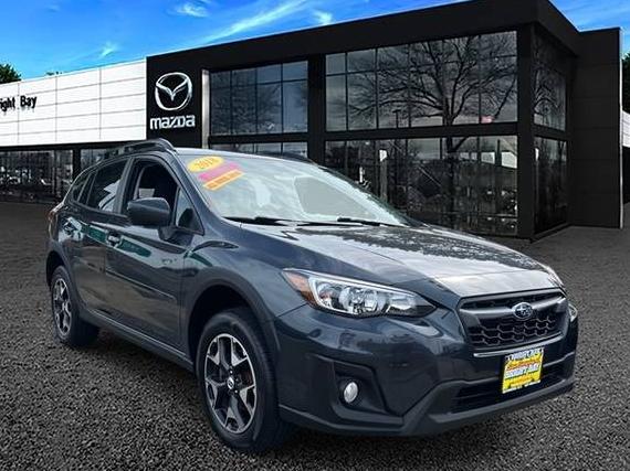 SUBARU CROSSTREK 2018 JF2GTABCXJH256573 image