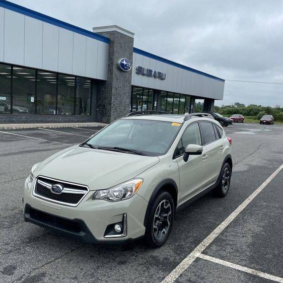 SUBARU CROSSTREK 2017 JF2GPALC1H8200793 image