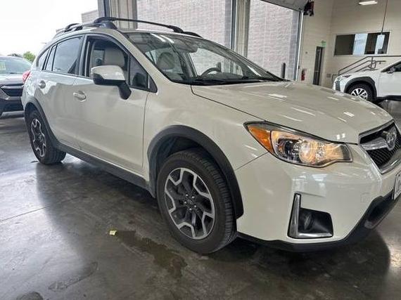 SUBARU CROSSTREK 2017 JF2GPANC4H8212403 image