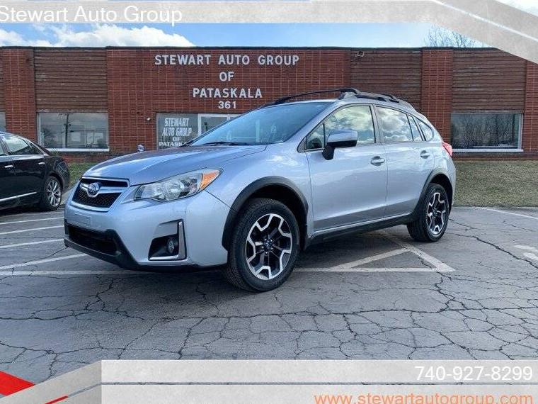 SUBARU CROSSTREK 2017 JF2GPADC2H8264758 image