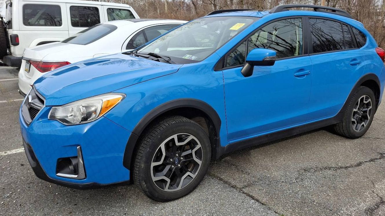 SUBARU CROSSTREK 2017 JF2GPANC1H8201195 image