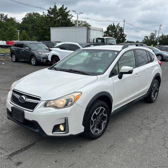 SUBARU CROSSTREK 2017 JF2GPAKC7H8211931 image