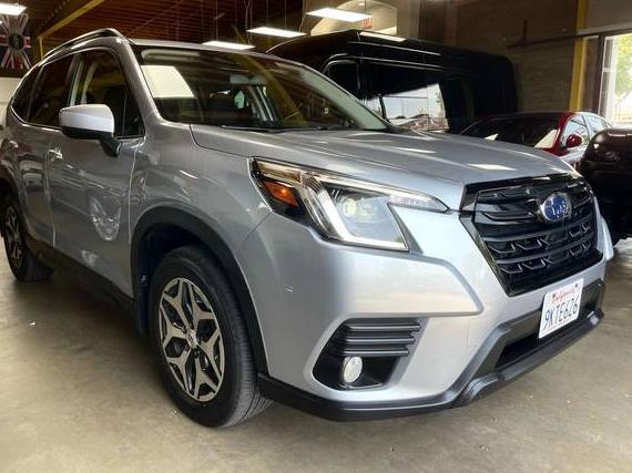SUBARU FORESTER 2023 JF2SKAEC1PH537355 image