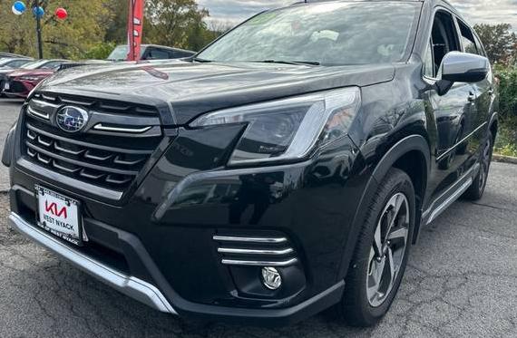 SUBARU FORESTER 2023 JF2SKARC5PH435843 image