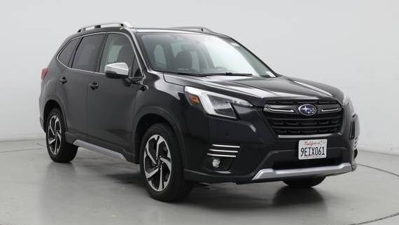 SUBARU FORESTER 2023 JF2SKARC9PH415241 image