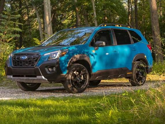 SUBARU FORESTER 2023 JF2SKAPC1PH481737 image